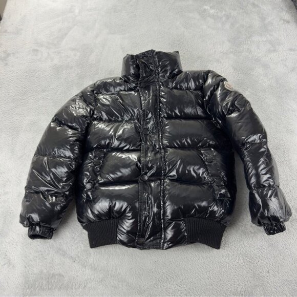 Moncler Size 6 US Kids Black Puffer Jacket with Fur Hood w/Flaws - Picture 7 of 16